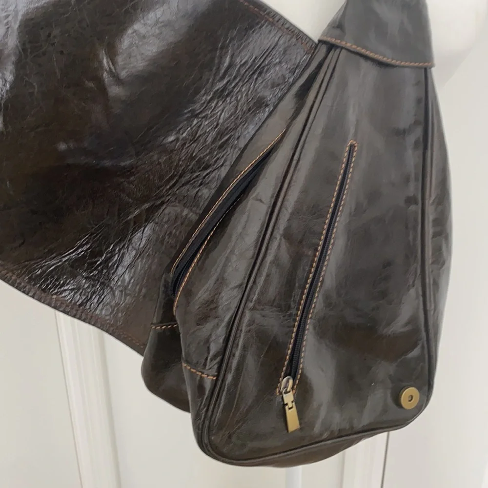 Leather Backpack - Picture 4 of 8